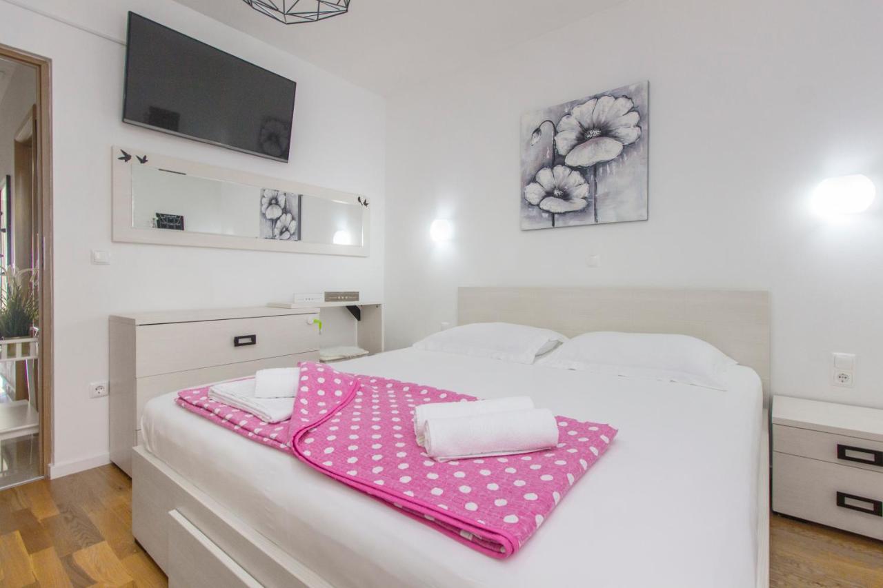 Apartment Sea View Σίμπενικ Εξωτερικό φωτογραφία